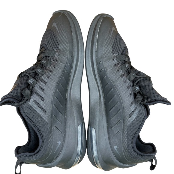 nike air max axis size 9